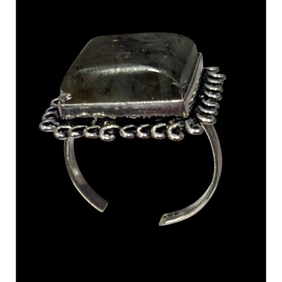 Whimsical Labradorite Square Cut Sterling Silver Ring Size 10 - Picture 14 of 16